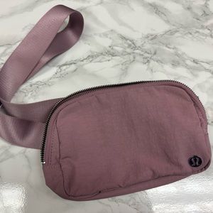 Lululemon Everywhere Belt Bag - 1L Pink Taupe
